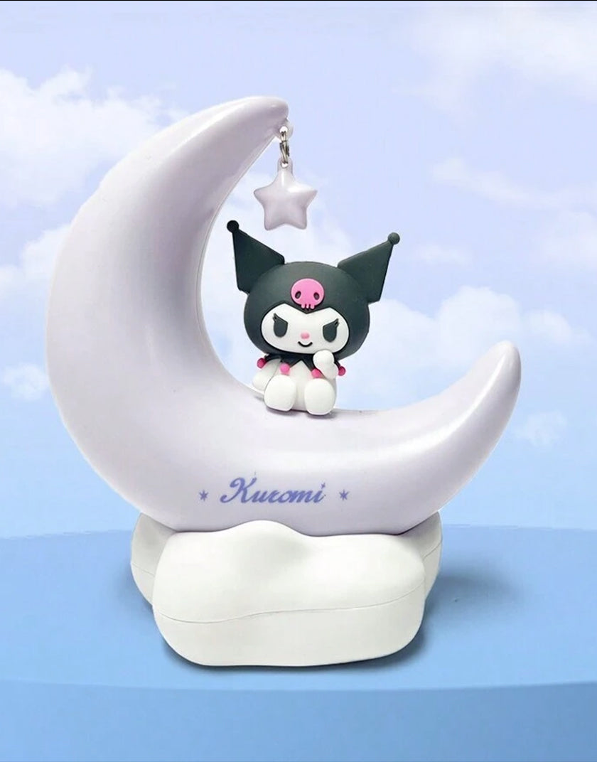 Lampada Notturna Sanrio Kuromi sulla Luna