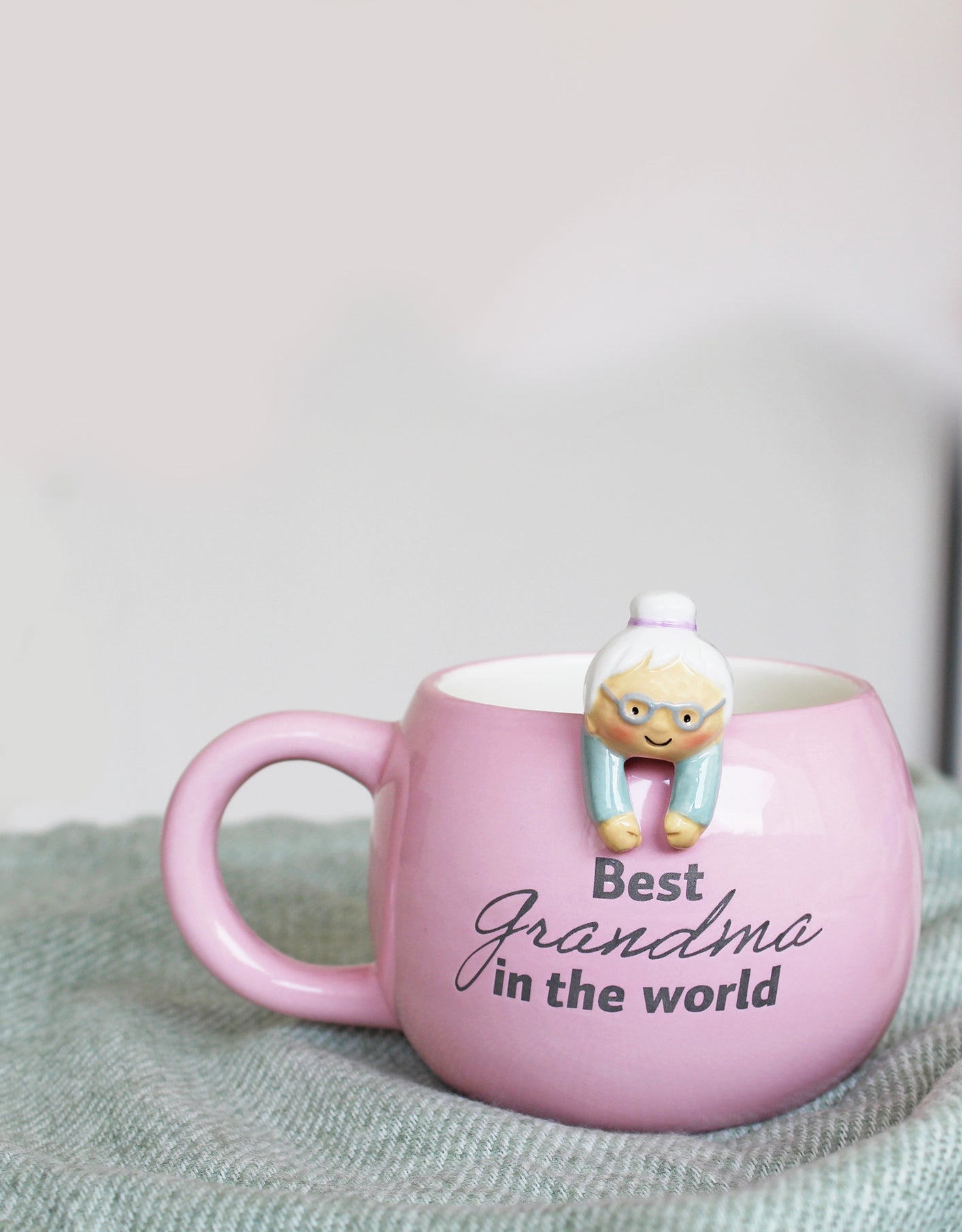 Tazza in Ceramica con Charm “Best Grandma in the World” - Mags