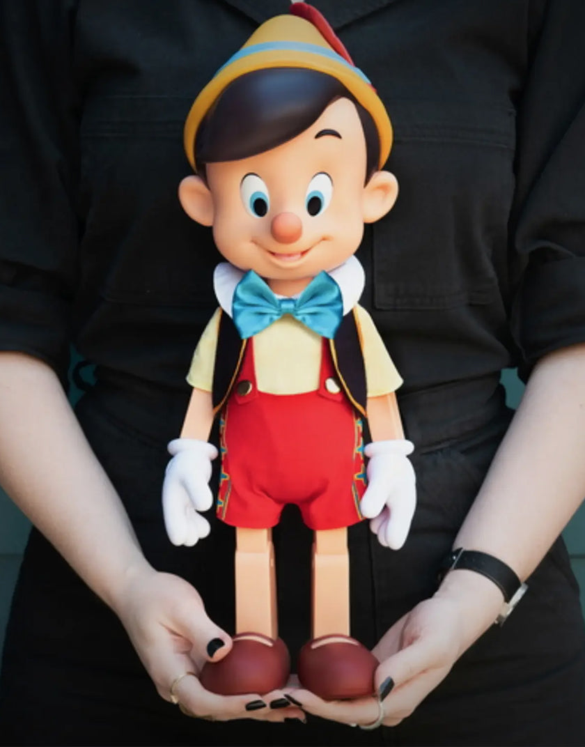 Pinocchio Supersize Vinyl Figure 41 cm Disney Super 7 – Figura da Collezione di Alta Qualità | Difetto