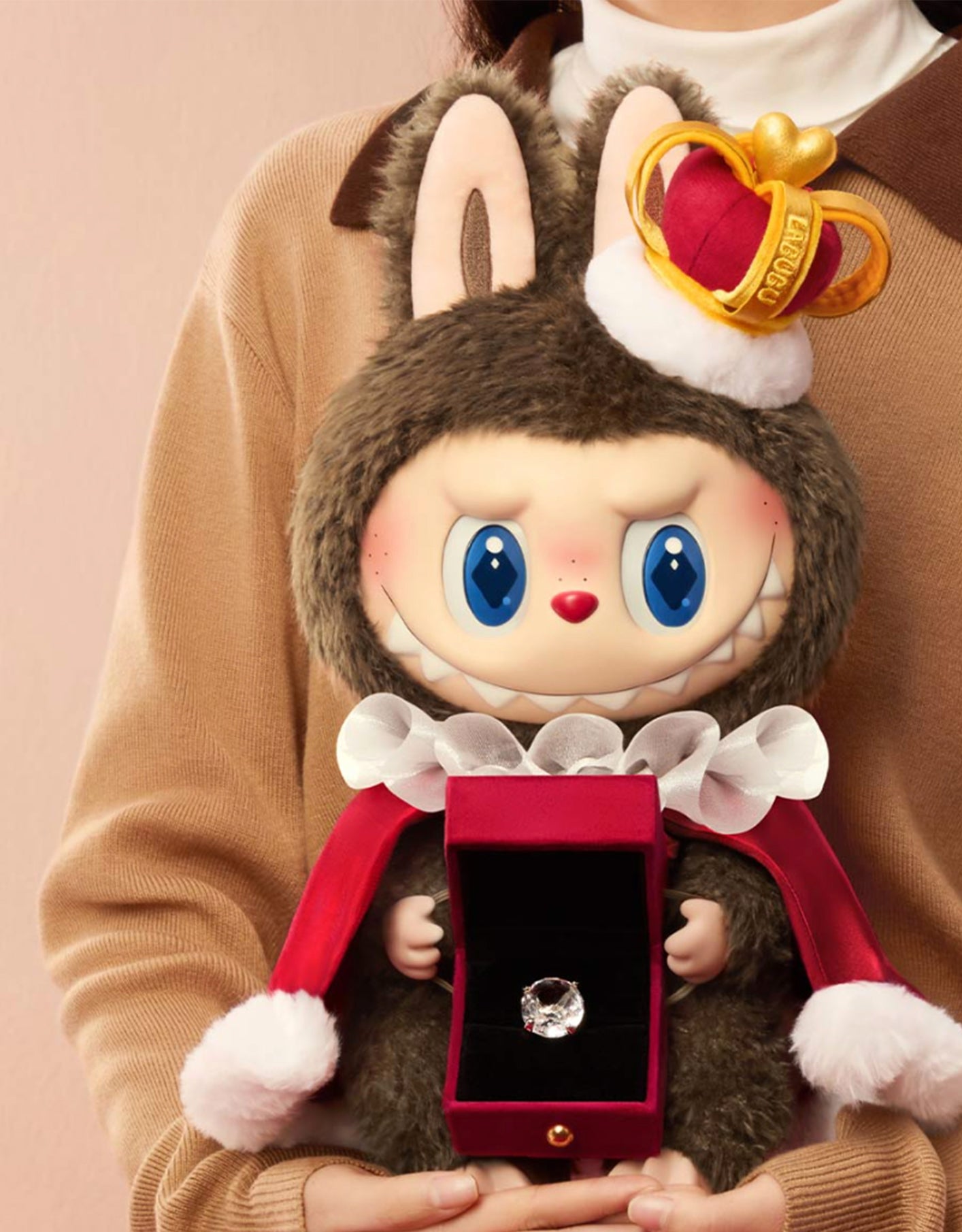 POP MART Labubu Let's Checkmate (EXCLUSIVE 37cm) – Edizione San Valentino 2025
