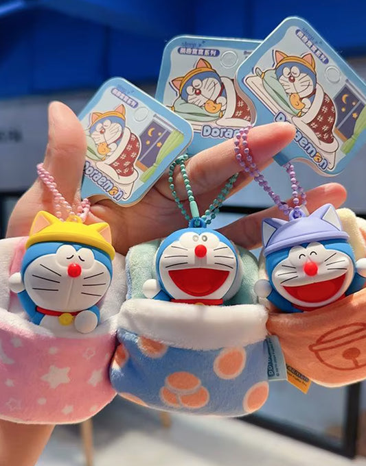 Portachiavi 3D Doraemon Sleep con accessorio in peluche