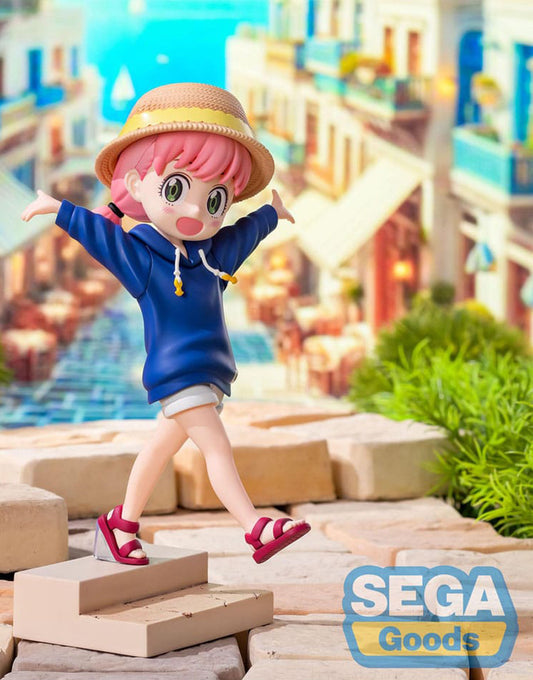 Sega Spy x Family Luminasta - Anya Forger Resort!