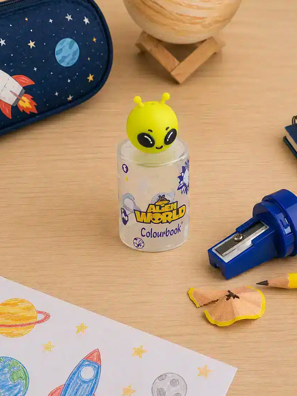 Temperamatite Alien World Colourbook